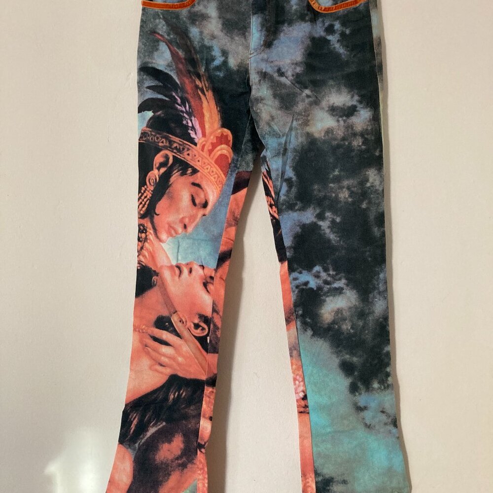 Voyage Passion Graphic Jeans
